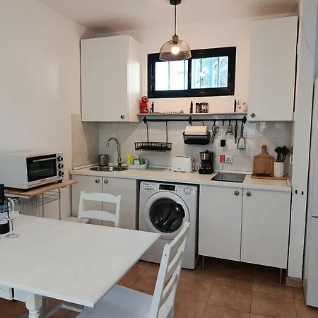 Needle House Apartman